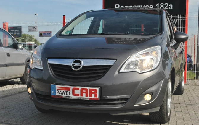 Opel Meriva cena 22499 przebieg: 198765, rok produkcji 2010 z Prabuty małe 154